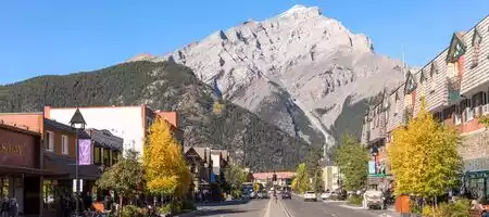 How to Get from Calgary to Banff & What to See on the Ways How to Get from Calgary to Banff & What to See on the Ways